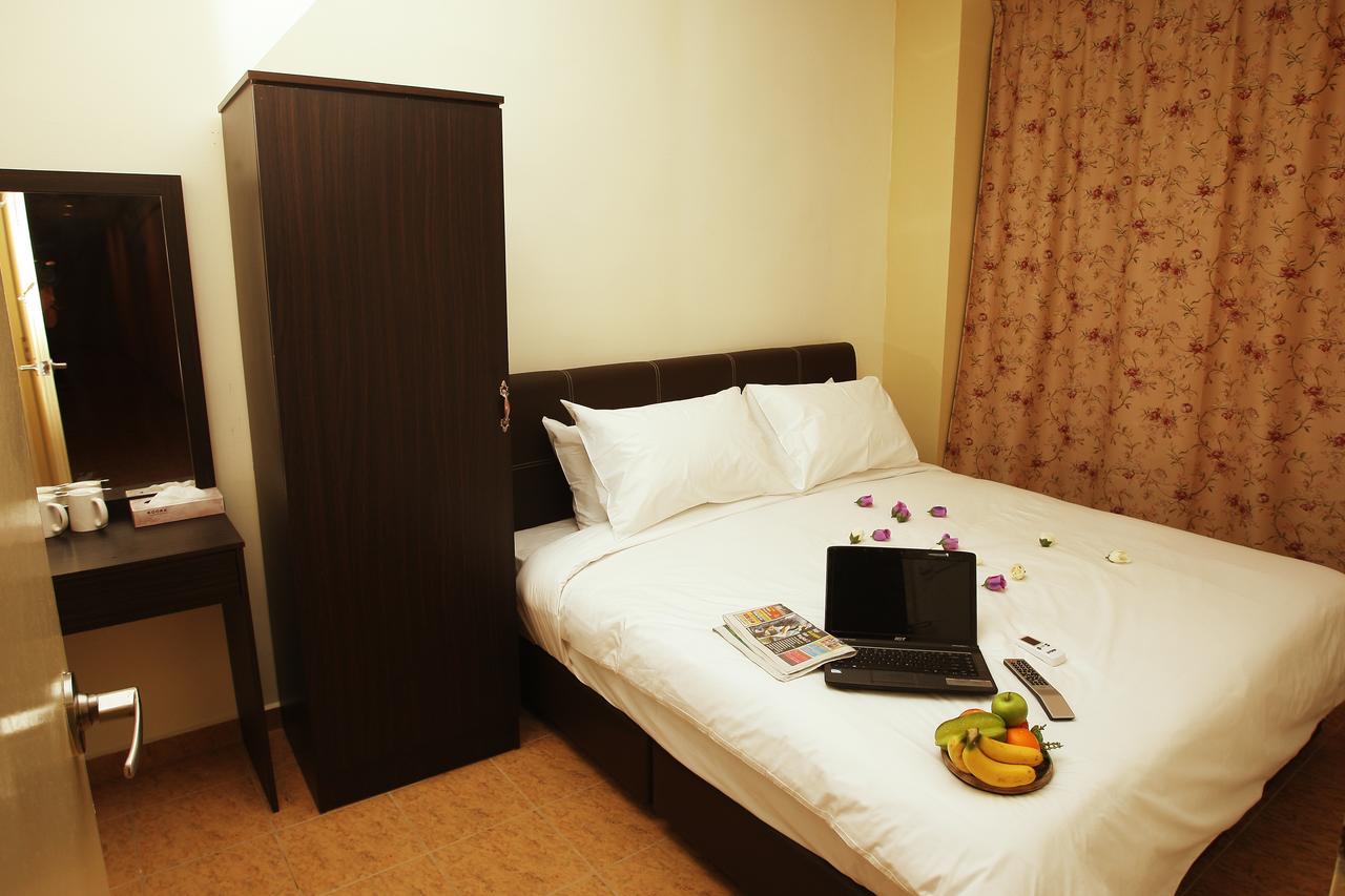 T-hotel Jb 2*